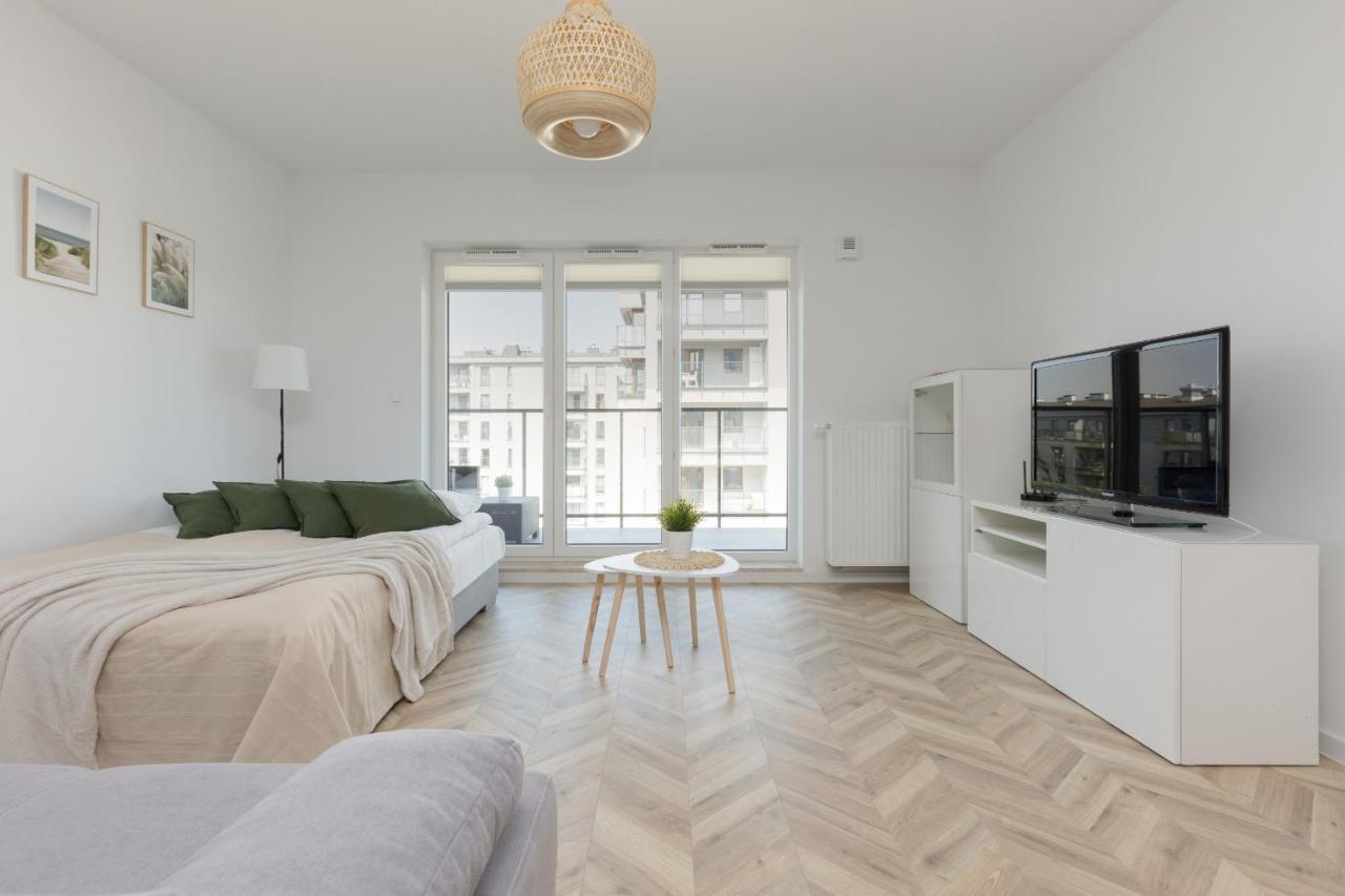 ורשה Ursus Sunny Studio For 4 Guests With Parking & Balcony By Noclegi Renters מראה חיצוני תמונה